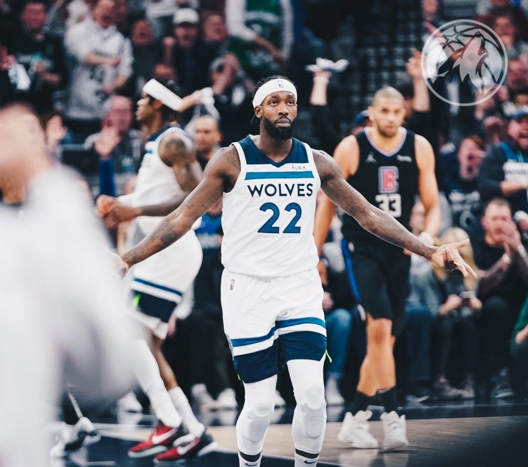 kaiyun-Ming迎来七赛季出色发挥，老鹰观众热烈欢呼！上演精彩一战-kaiyun